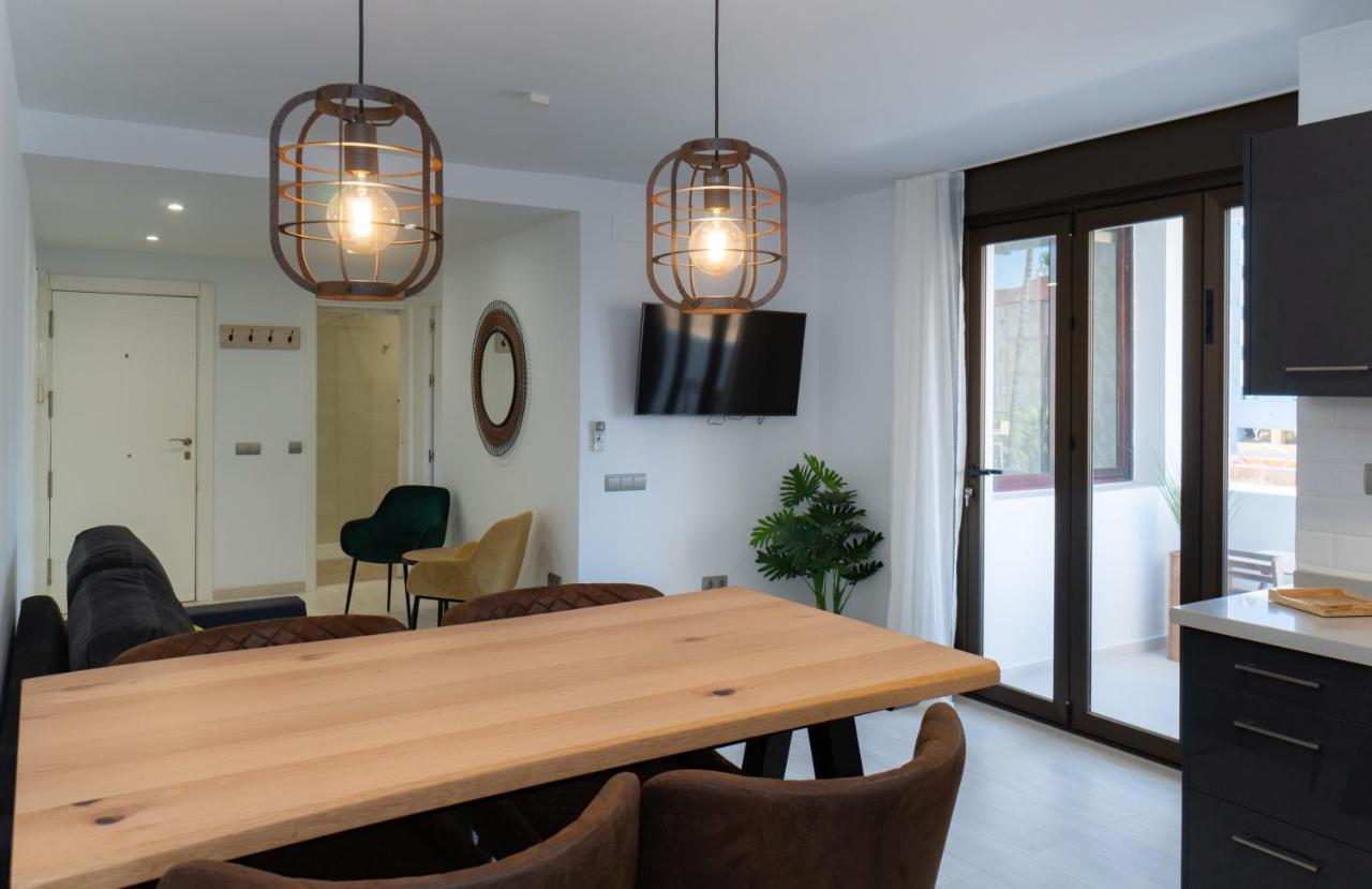 Sur Suites Palmeras Фуэнхирола Экстерьер фото