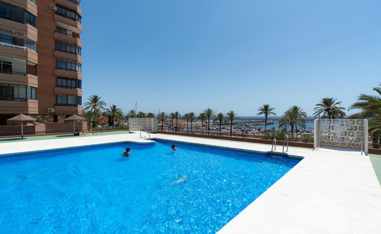 Sur Suites Palmeras Фуэнхирола Экстерьер фото